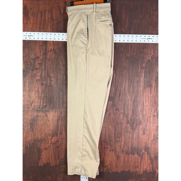Nike‎ Golf Flex Performance Standard Fit Pants Beige Tan AJ5489-247 Mens 38x32 - Picture 2 of 10